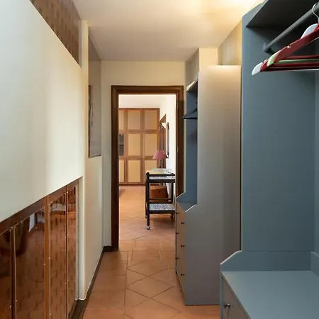Villa In Elite Residential Area Of Faro
